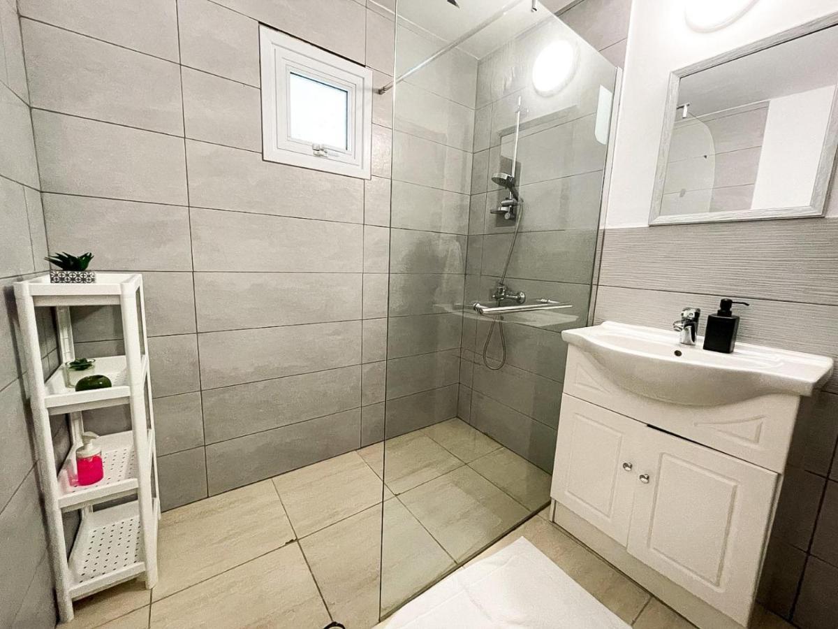 Serena'S 2-Br Apartment In Λάρνακα Εξωτερικό φωτογραφία