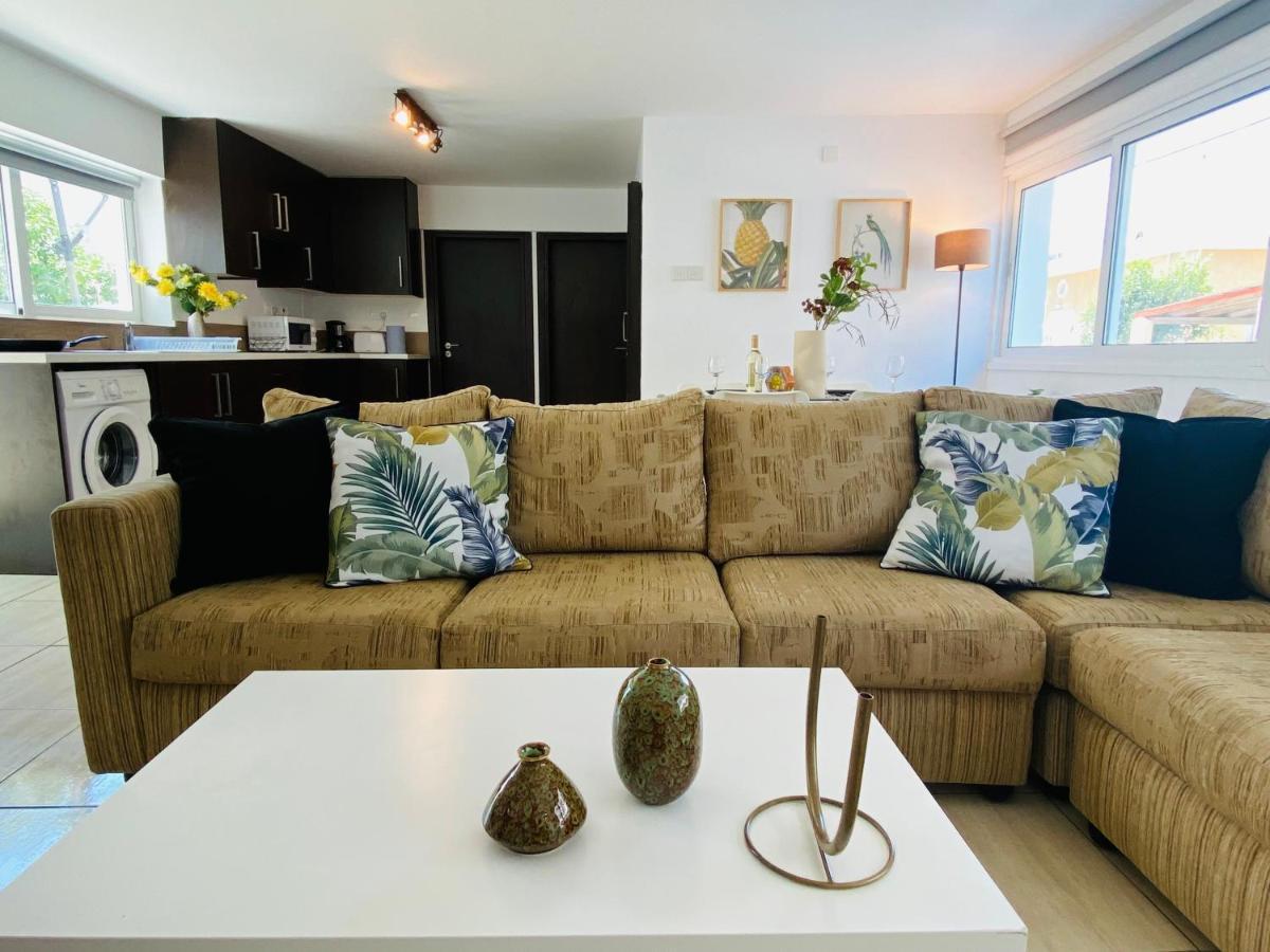 Serena'S 2-Br Apartment In Λάρνακα Εξωτερικό φωτογραφία